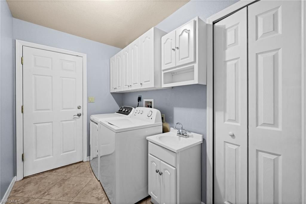 5879 Littlestone Ct, North Fort Myers, FL 33903 Photo