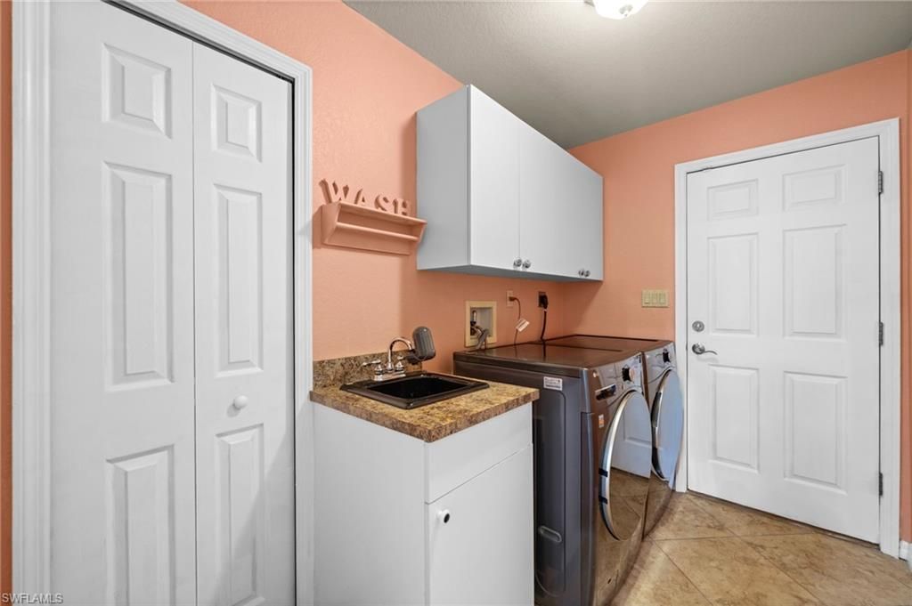 5879 Littlestone Ct, North Fort Myers, FL 33903 Photo