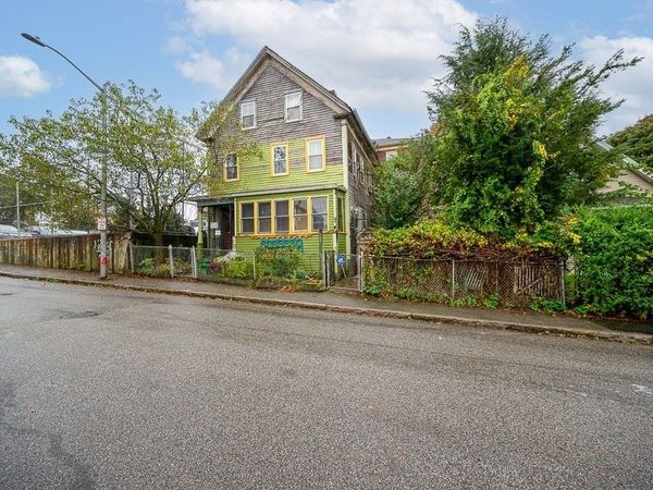 49 Richland St And 10 Dorchester, Worcester, MA 01610