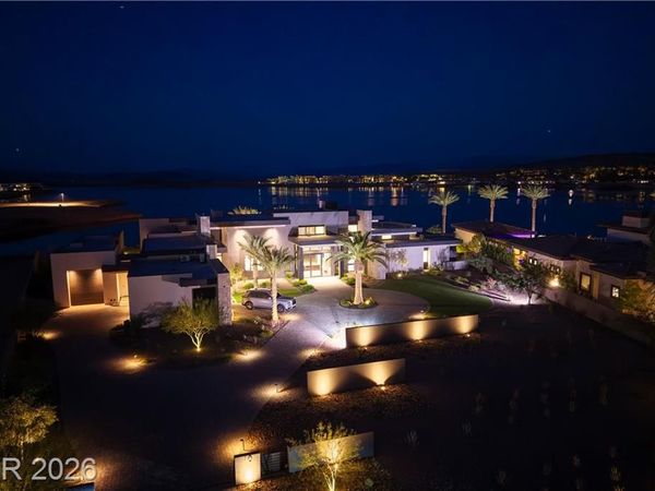 10 Sunrise Beach Circle, Henderson, NV 89011