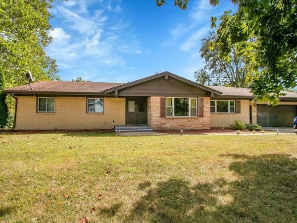 1708 Montague Road, Rockford, IL 61102