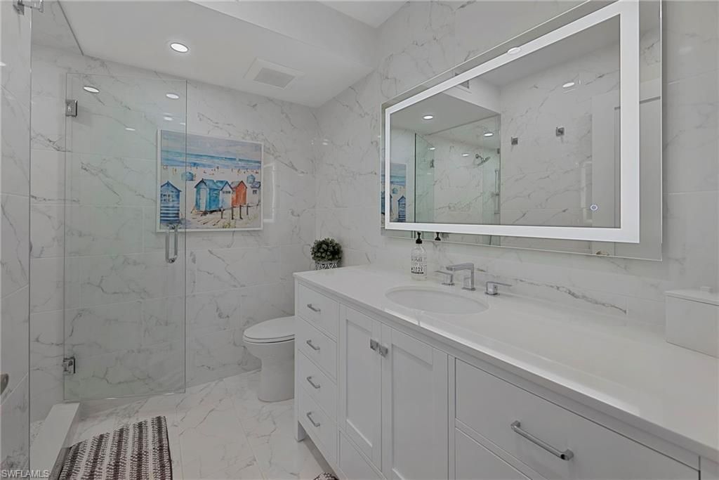 670 Broad Ave S, Unit J670, Naples, FL 34102 Photo