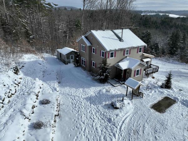 60 Currier Hill Road, Topsham, VT 05040