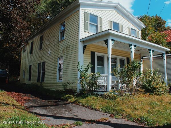 564 Main St Street, Cairo, NY 12413