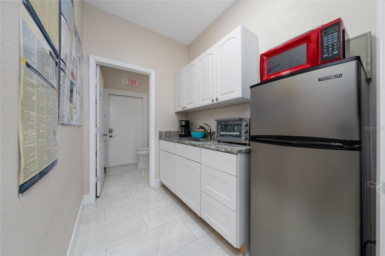 301 N. John Young Parkway, Kissimmee, FL 34741 Photo