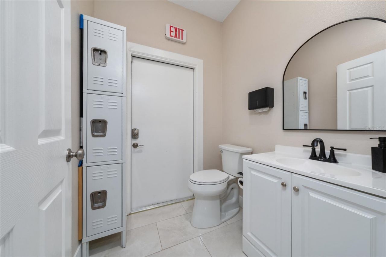 301 N. John Young Parkway, Kissimmee, FL 34741 Photo