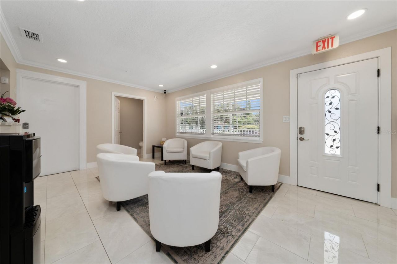 301 N. John Young Parkway, Kissimmee, FL 34741 Photo