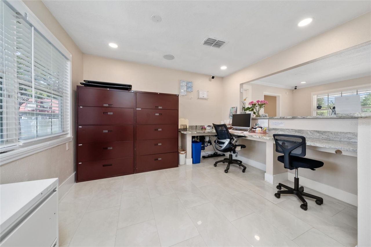 301 N. John Young Parkway, Kissimmee, FL 34741 Photo