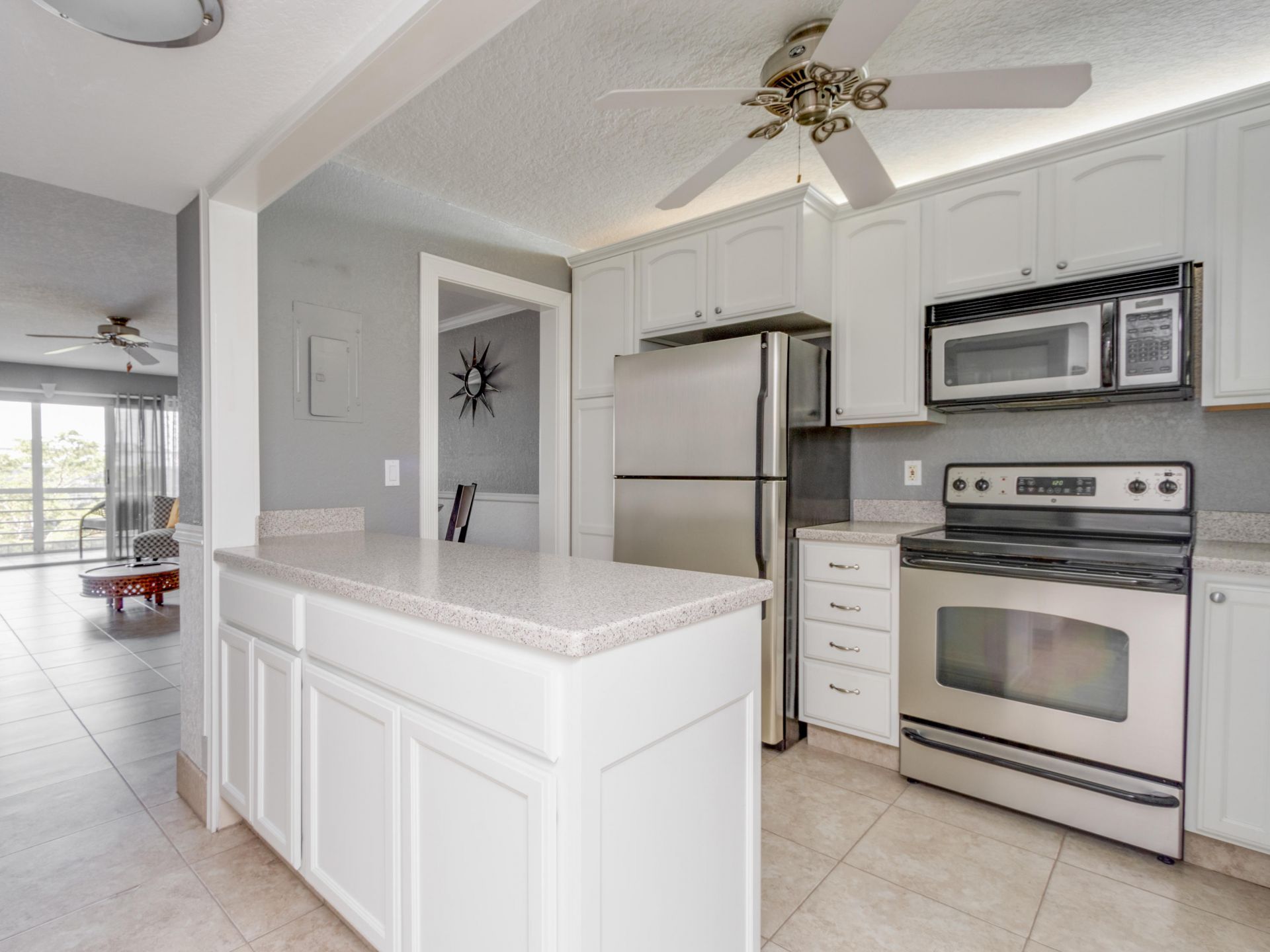 765 Jeffery Street, Unit 1-301, Boca Raton, FL 33487 Photo