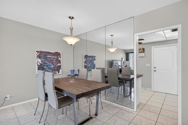 3233 NE 34th Street, Unit 814, Fort Lauderdale, FL 33308 Photo