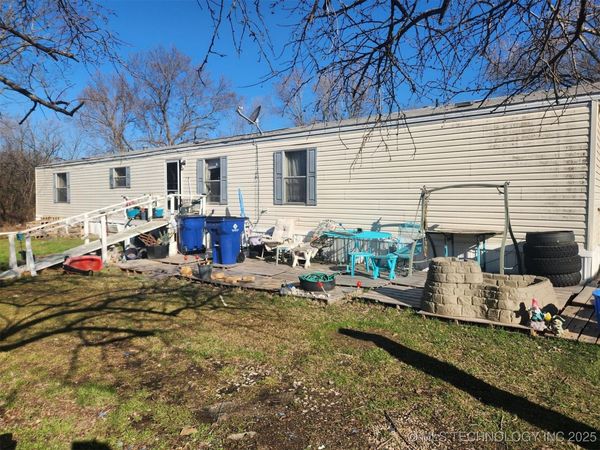 412 E Golden Avenue , Copan, OK 74022