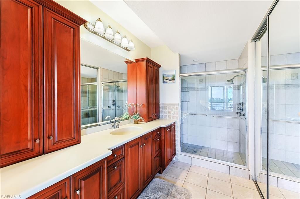 4560 Gulf Shore Blvd N, Unit 3-213, Naples, FL 34103 Photo