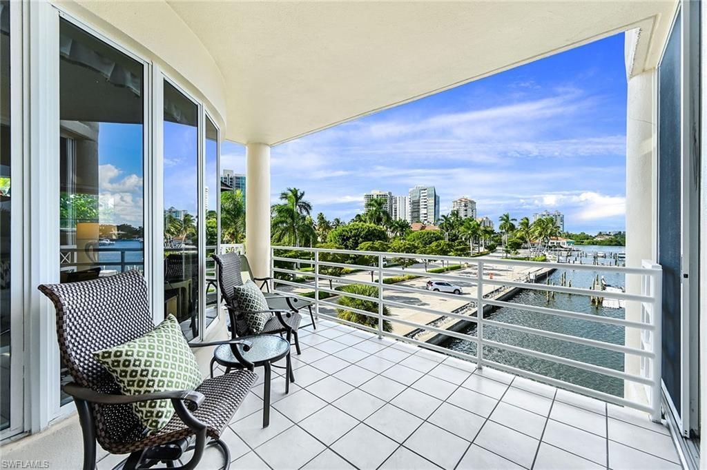 4560 Gulf Shore Blvd N, Unit 3-213, Naples, FL 34103 Photo