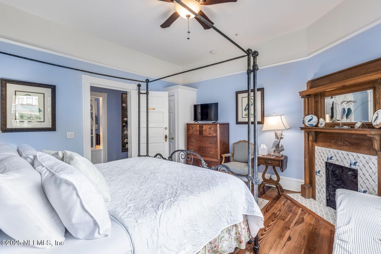 102 S 7th Street, Fernandina Beach, FL 32034 Photo