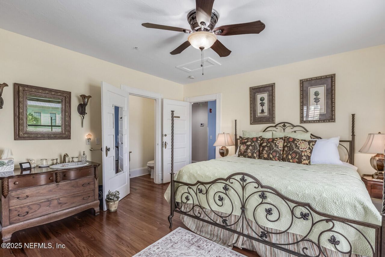 102 S 7th Street, Fernandina Beach, FL 32034 Photo