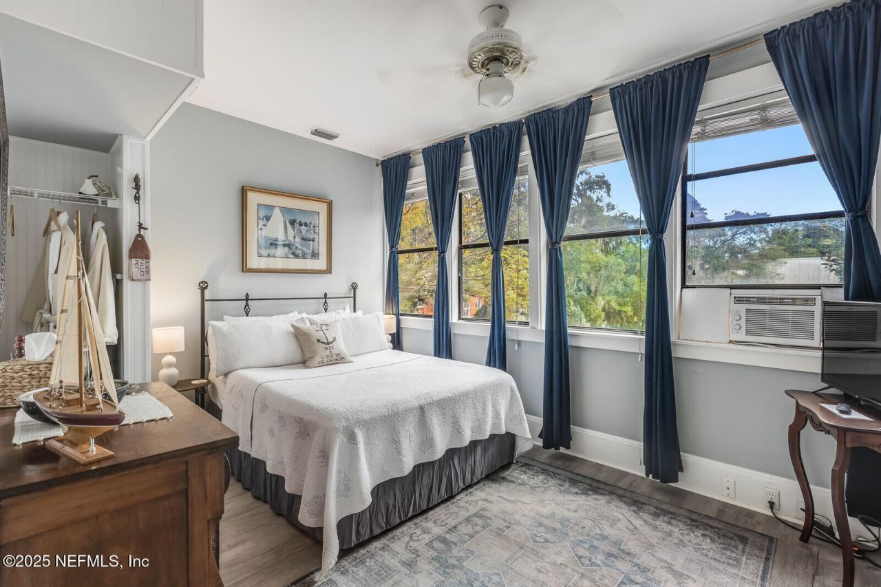 102 S 7th Street, Fernandina Beach, FL 32034 Photo