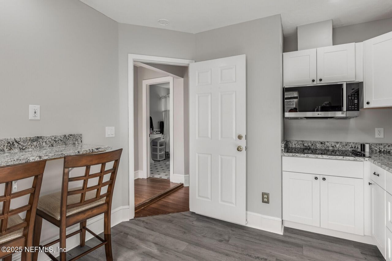 102 S 7th Street, Fernandina Beach, FL 32034 Photo