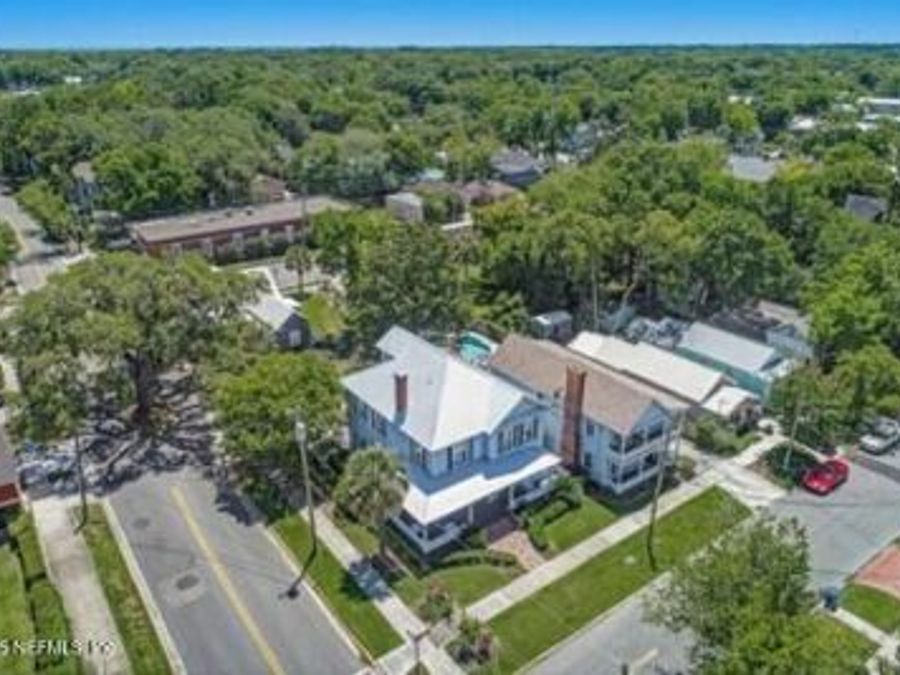Property Image 8