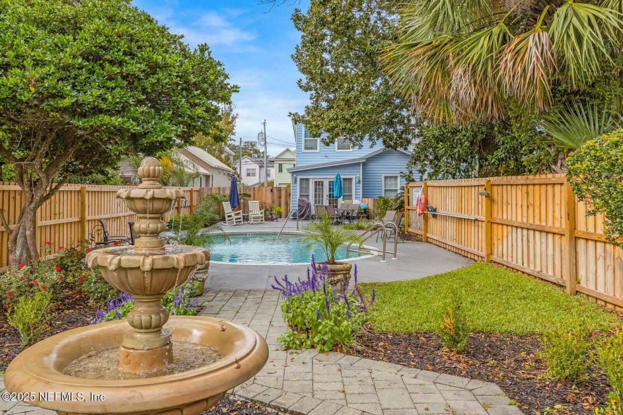 102 S 7th Street, Fernandina Beach, FL 32034 Photo