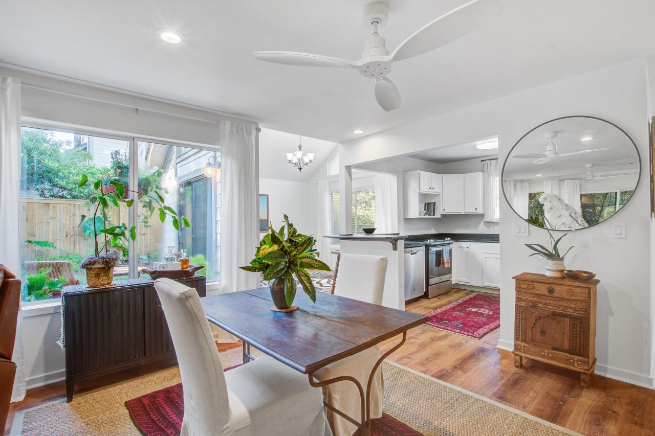 330 Sandpiper Drive Photo 10