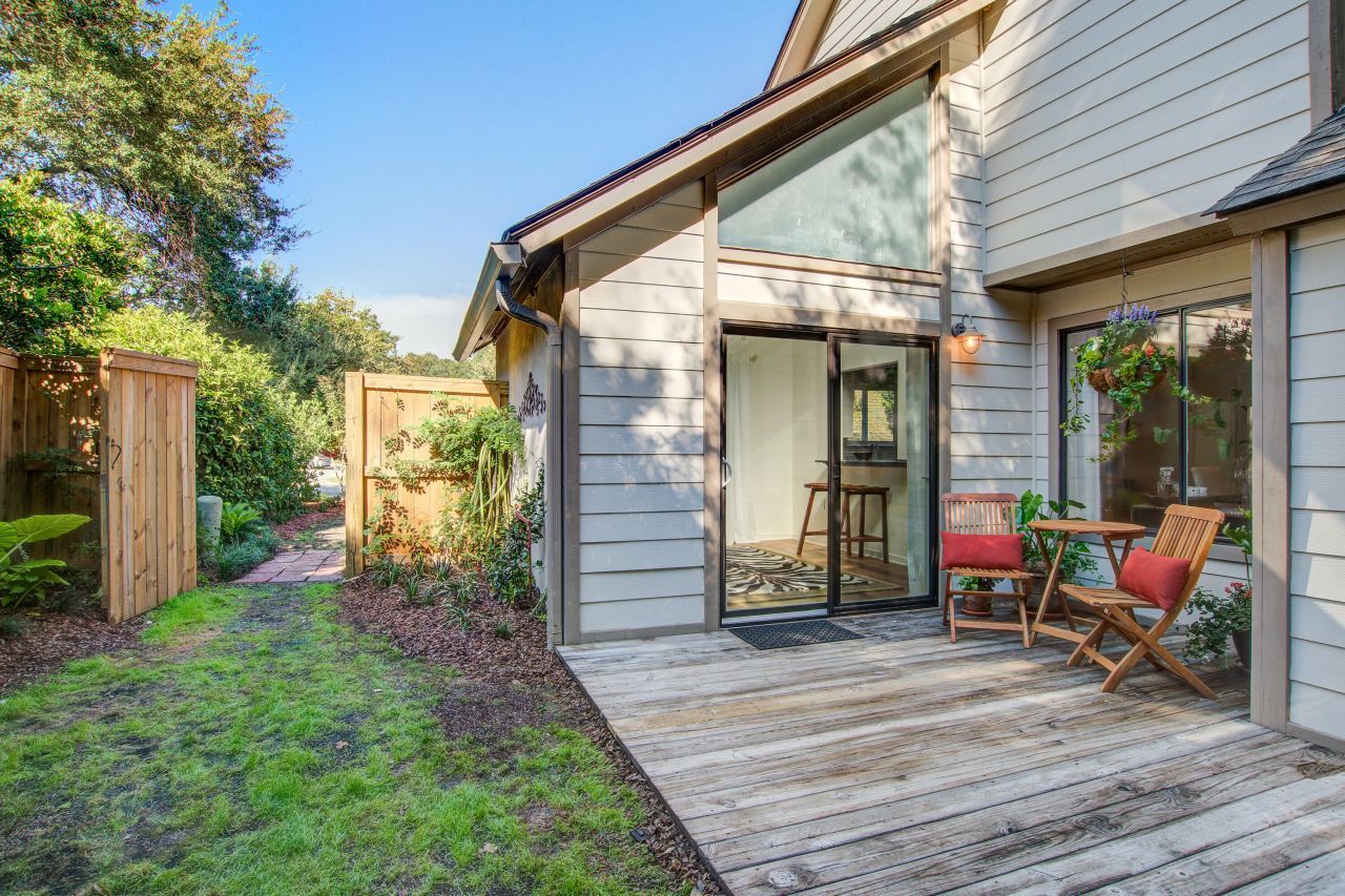 330 Sandpiper Drive Photo 25