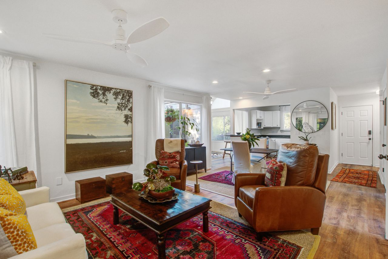 330 Sandpiper Drive Photo 5