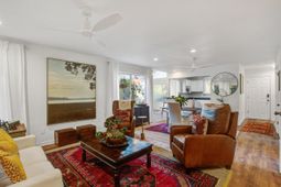 330 Sandpiper Drive photo 4