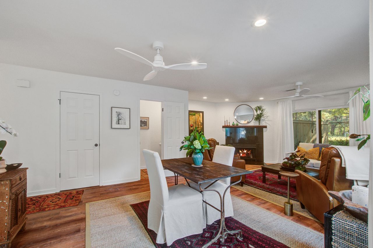 330 Sandpiper Drive Photo 9