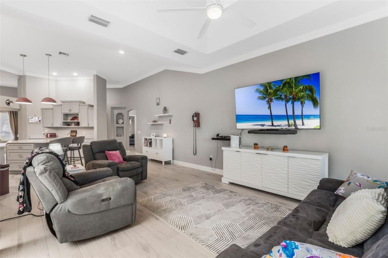 3032 Bridgefield Court, The Villages, FL 32162 Photo