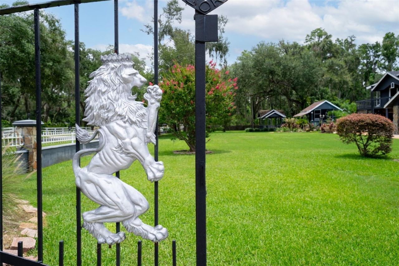 7905 Pierce Harwell Road, Plant City, FL 33565 Photo