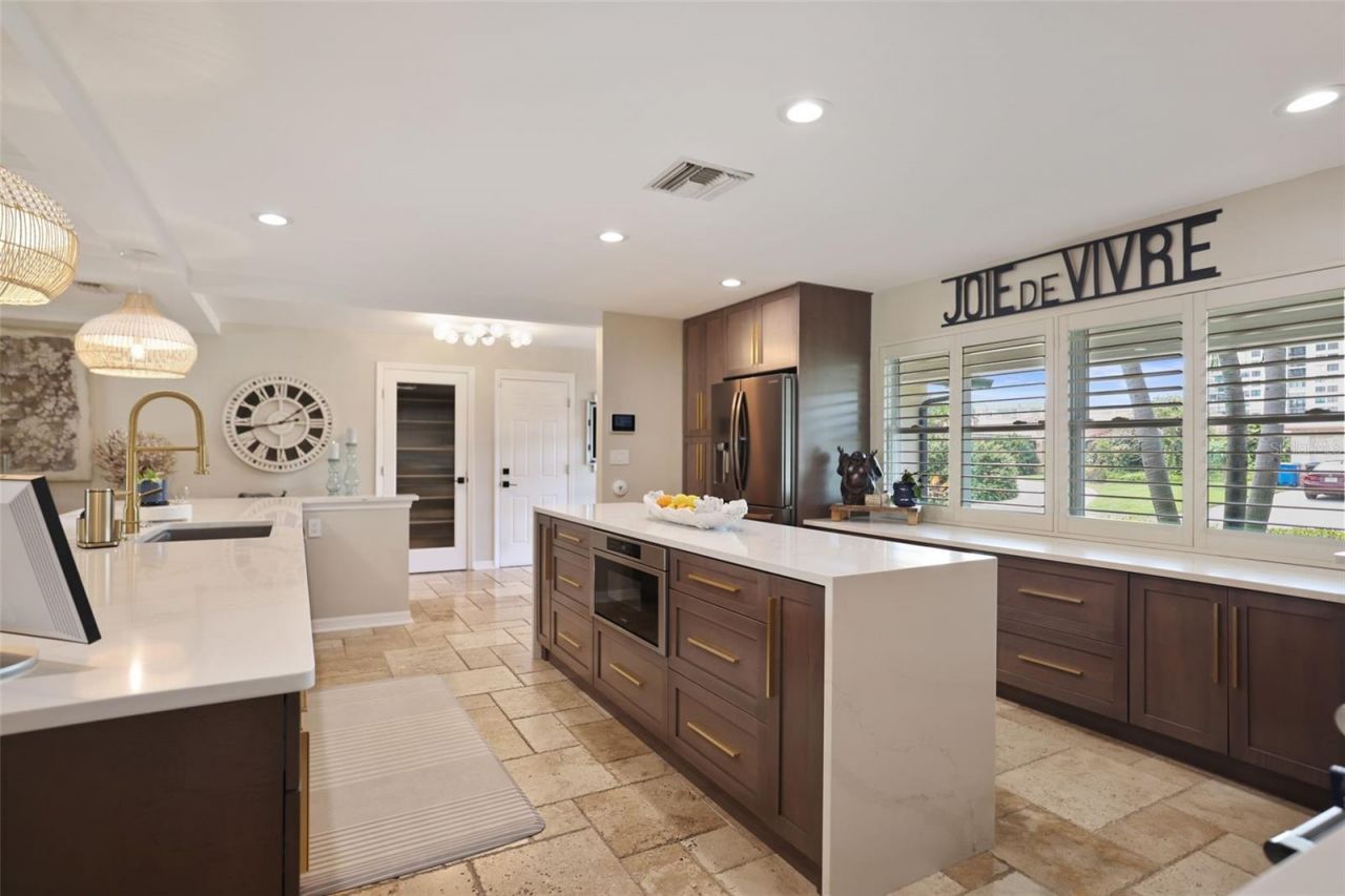 1220 81st Street S, Saint Petersburg, FL 33707 Photo