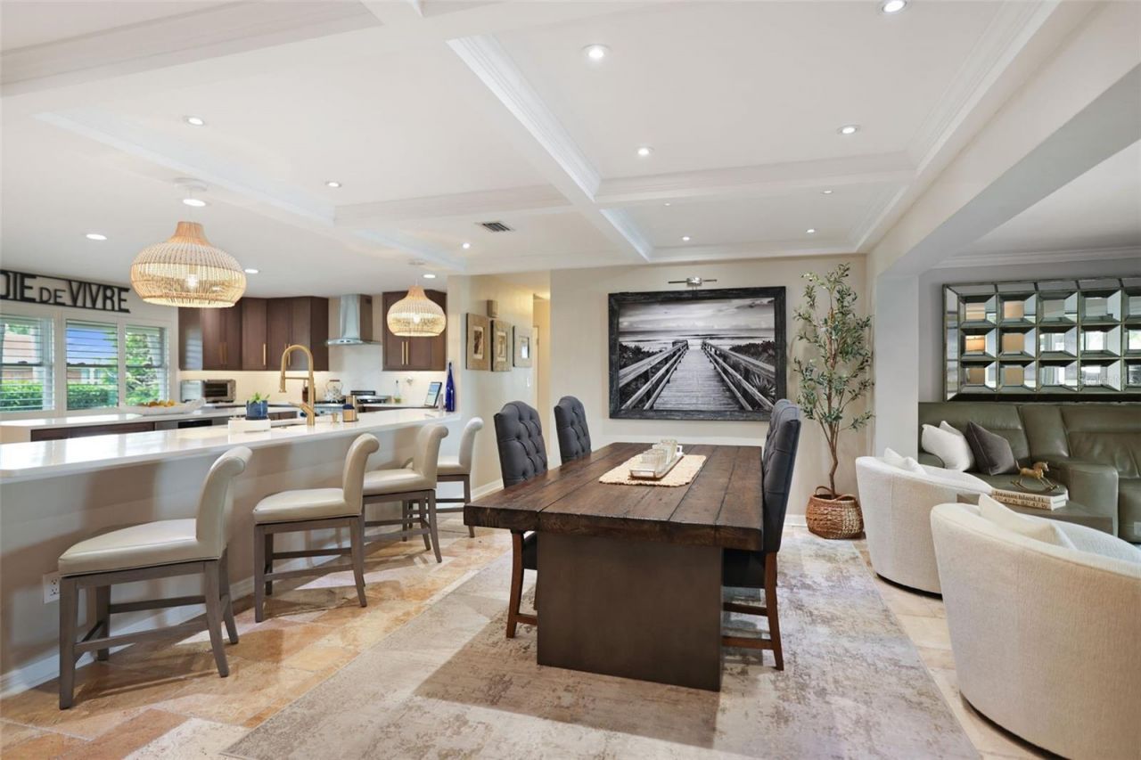 1220 81st Street S, Saint Petersburg, FL 33707 Photo