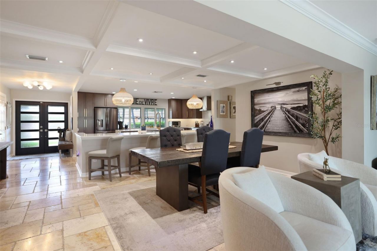 1220 81st Street S, Saint Petersburg, FL 33707 Photo