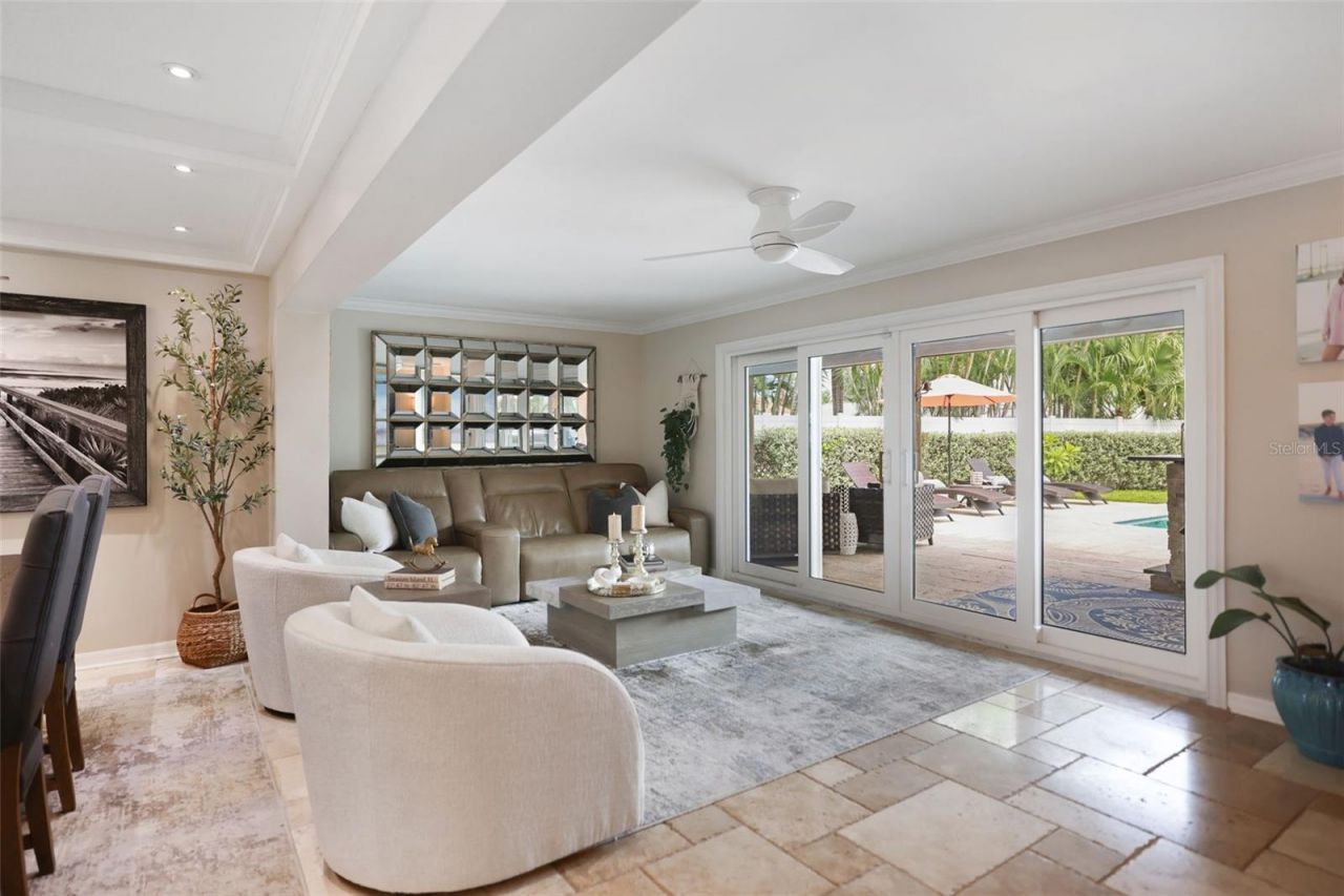 1220 81st Street S, Saint Petersburg, FL 33707 Photo