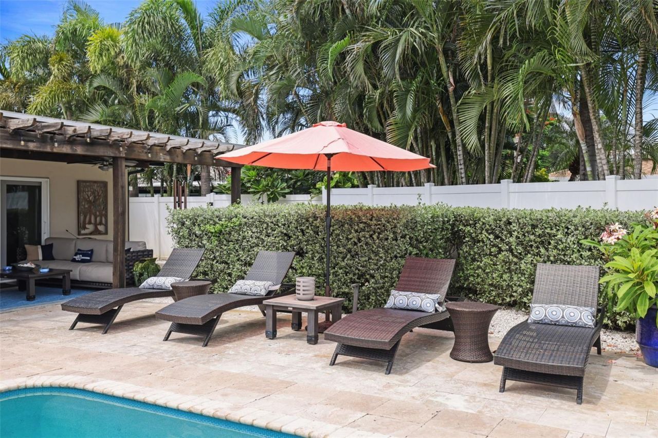 1220 81st Street S, Saint Petersburg, FL 33707 Photo