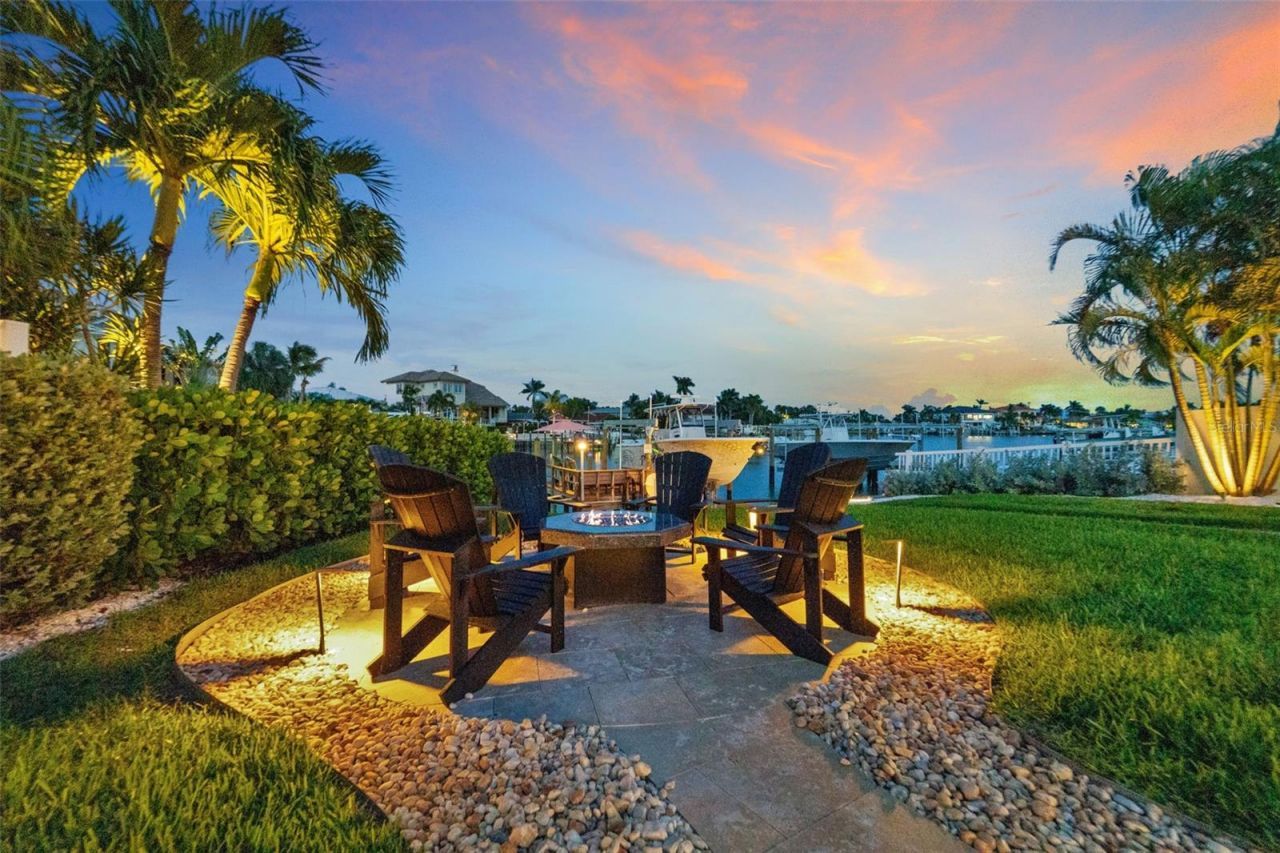 1220 81st Street S, Saint Petersburg, FL 33707 Photo