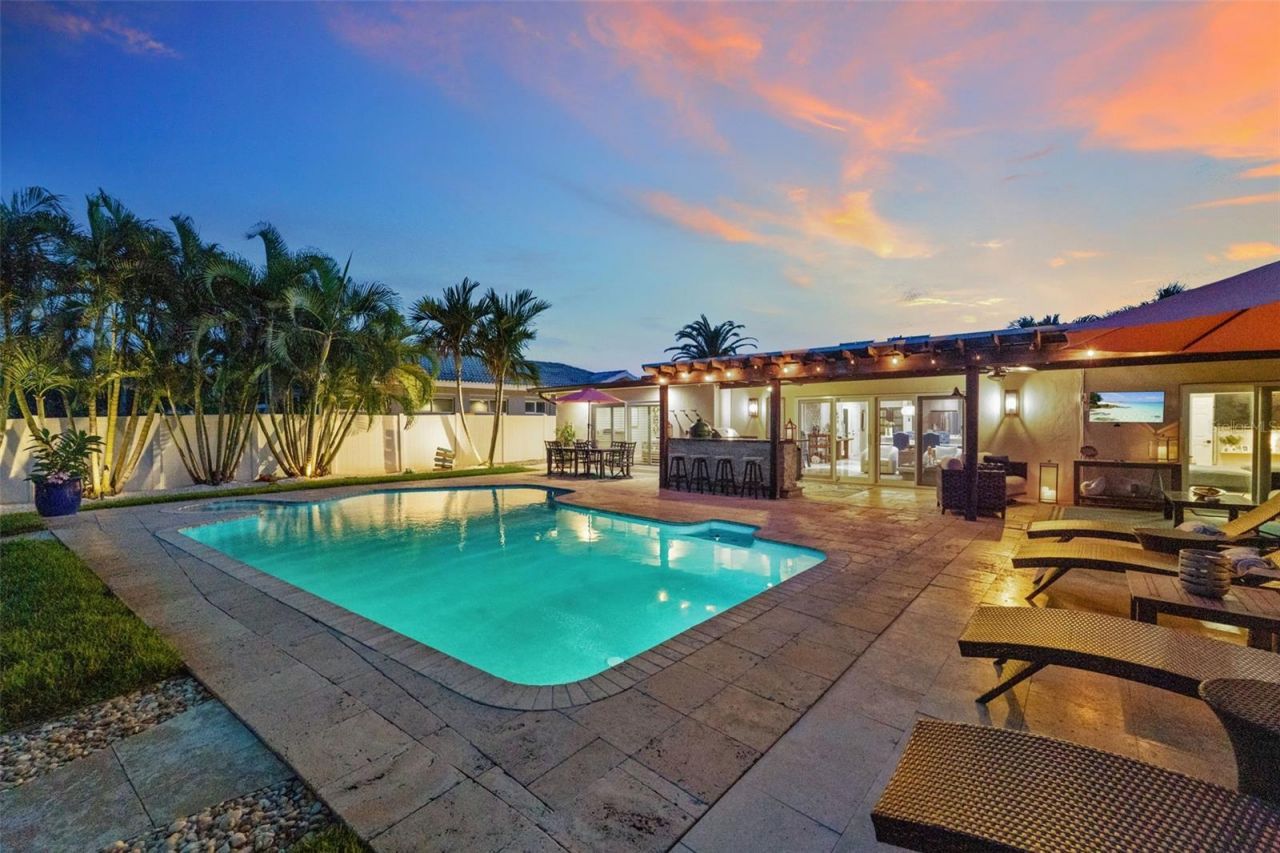 1220 81st Street S, Saint Petersburg, FL 33707 Photo