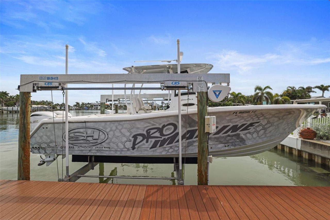 1220 81st Street S, Saint Petersburg, FL 33707 Photo