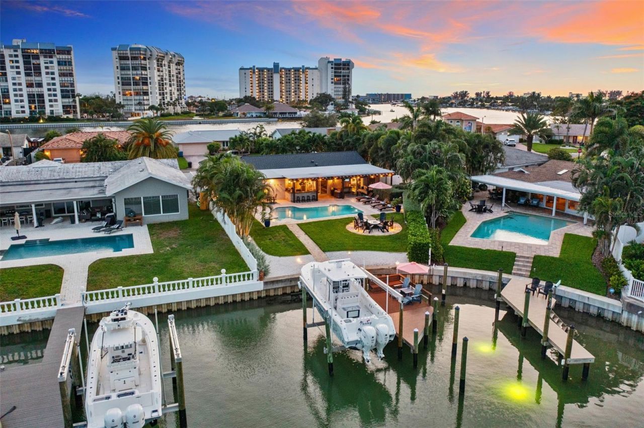 1220 81st Street S, Saint Petersburg, FL 33707 Photo