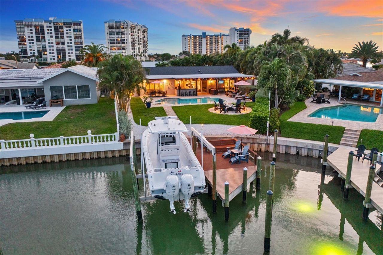 1220 81st Street S, Saint Petersburg, FL 33707 Photo