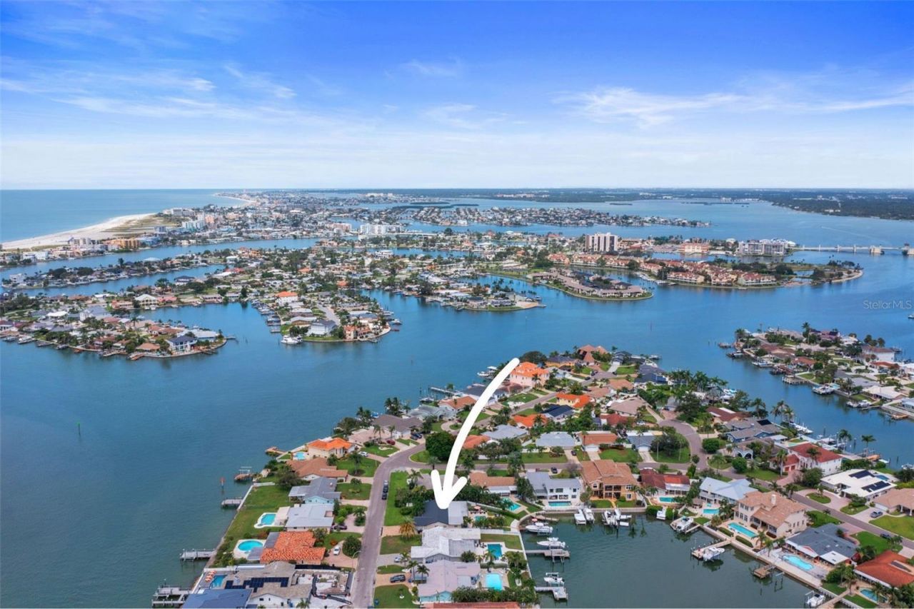 1220 81st Street S, Saint Petersburg, FL 33707 Photo