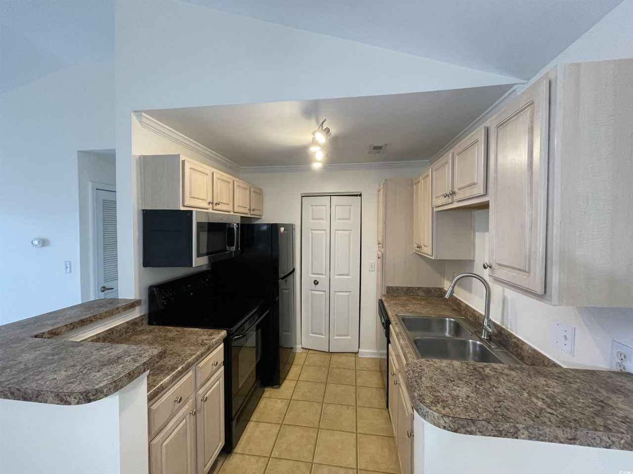 3741 Block House Way Photo 13