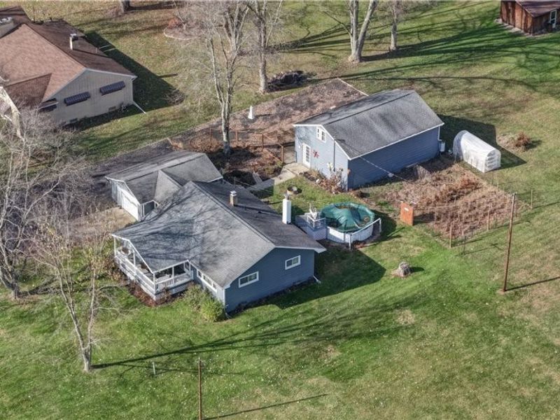 4414 CUMBERLAND Road SW, Sherrodsville, OH 44675 Photo 43