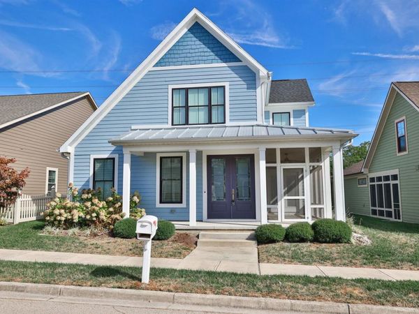 465 Cayman Circle, Tipp City, OH 45371