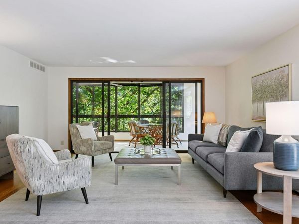 7250 Lewis Ridge Parkway, Unit 107, Edina, MN 55439