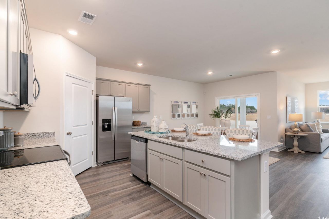 632 Anthem Ct. Photo 4