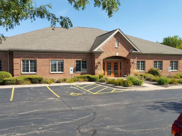 1958 Aberdeen Court, Unit 1, Sycamore, IL 60178