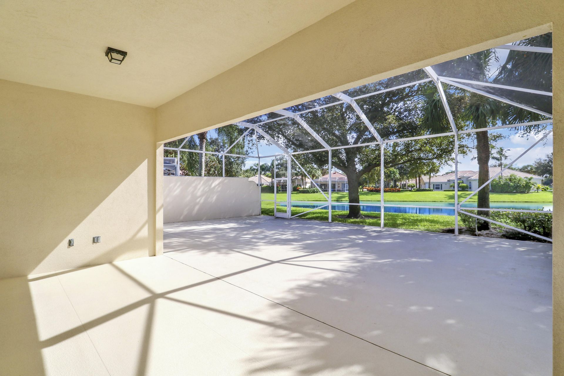 1323 St Lawrence Drive, Palm Beach Gardens, FL 33410 Photo