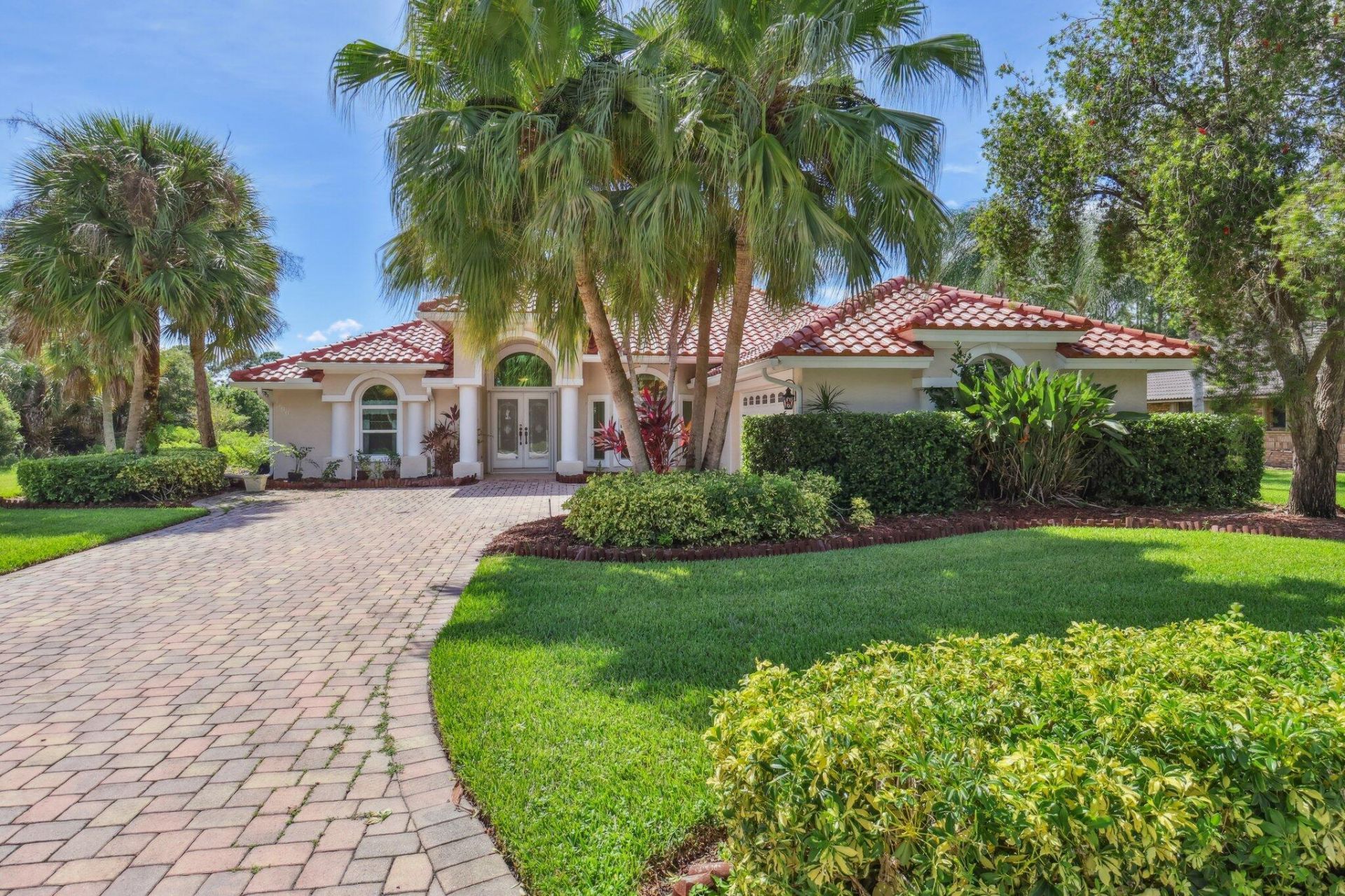 1190 SW Mirror Lake Cove, Port Saint Lucie, FL 34986 Photo