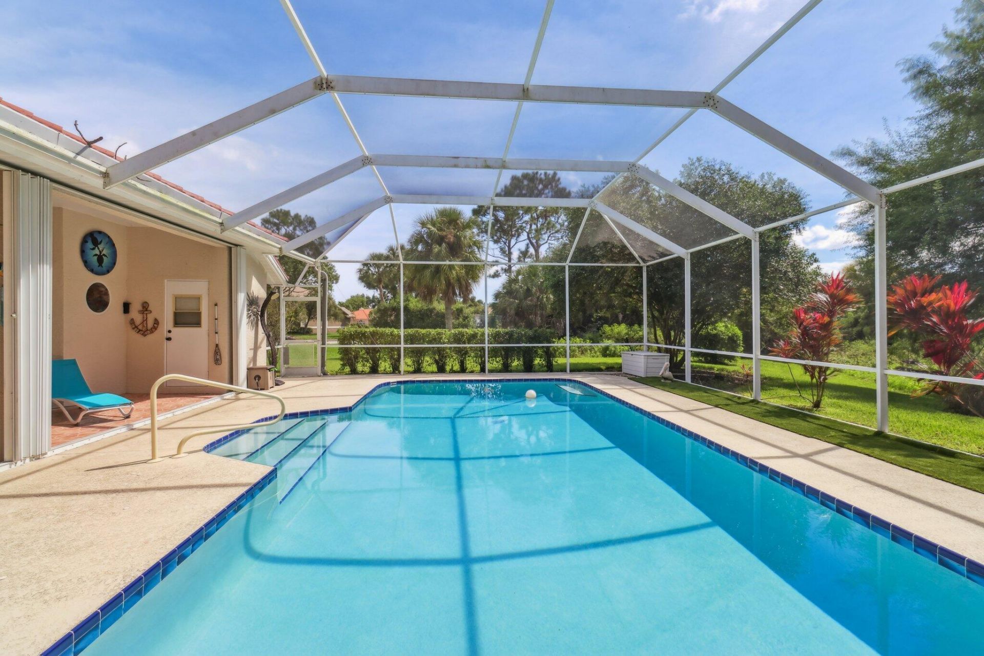 1190 SW Mirror Lake Cove, Port Saint Lucie, FL 34986 Photo